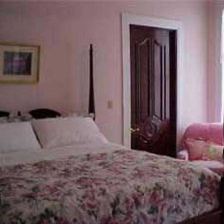 The Confederate House Hotel Савана Екстериор снимка